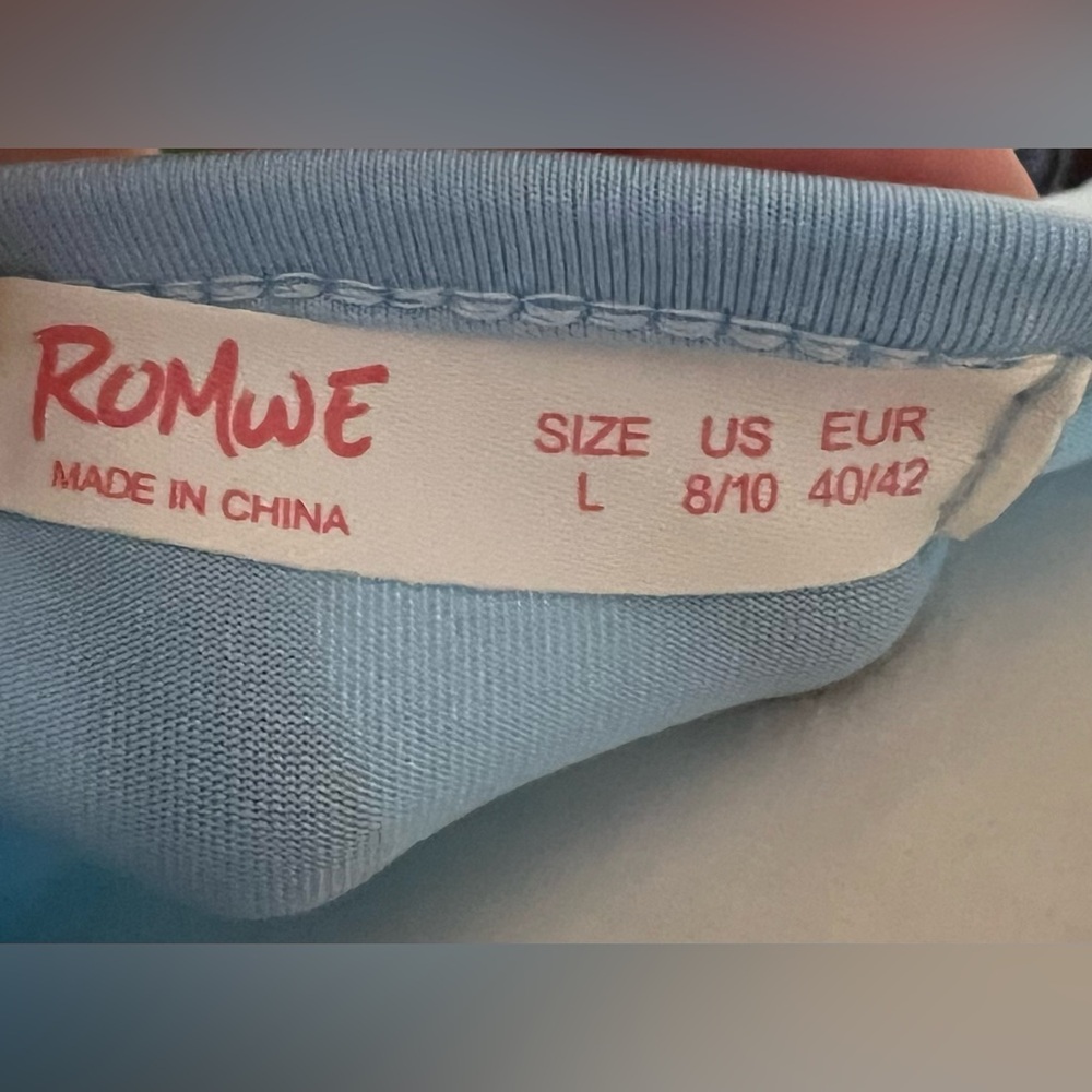π ROMWE Light Blue Ruched Lace Trim Long Sleeve Crop Top - Size L (8/10) π - Picture 5 of 5